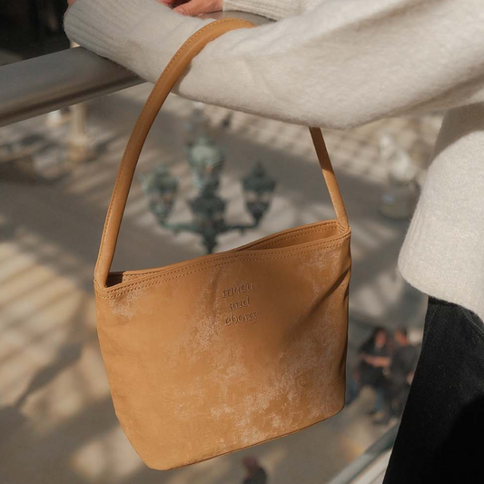 ｜mucu and ebony｜ Near Breeze Bag Nuts