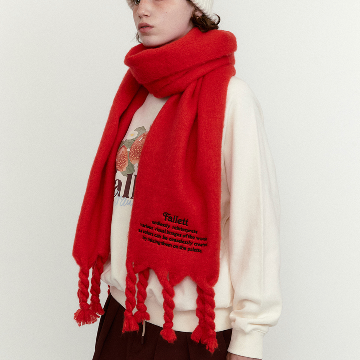 ｜Fallett｜ Oversized Story Logo Muffler Red