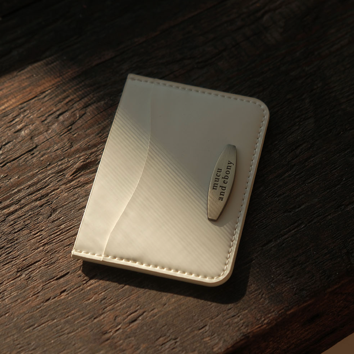 ｜mucu and ebony｜ Dessert Card Wallet Vanilla
