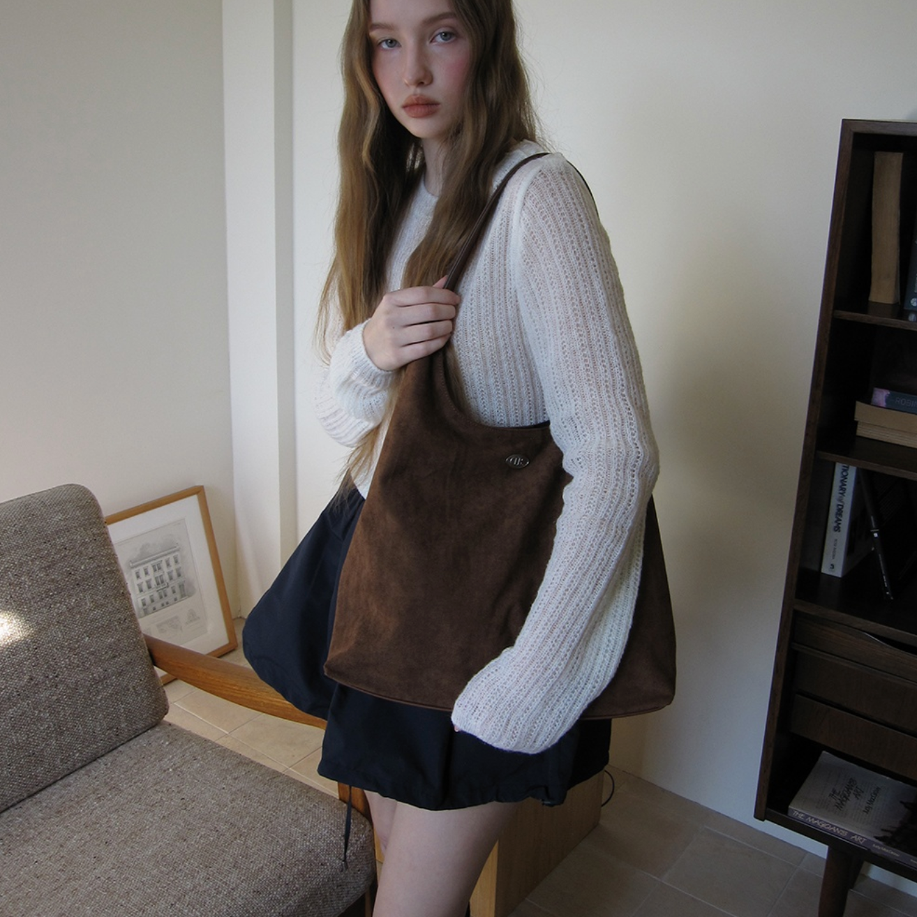 ｜DUMARO｜ Merci Suede Shoulder Bag / Dark Brown