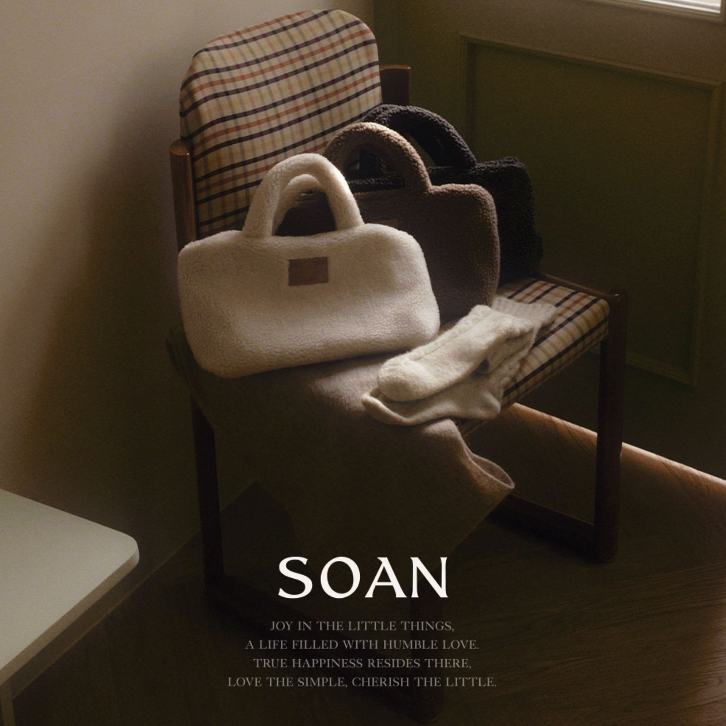 ｜SLOWAND｜ SOAN : Winter Dumble Tote Bag
