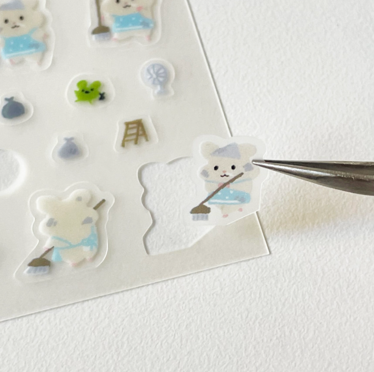 ｜collector mumu｜ 코햄이 무무의 하루 3 Sticker