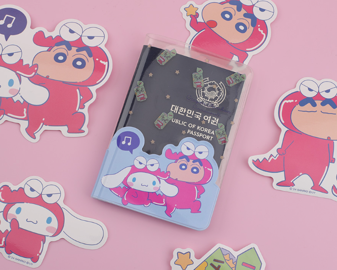 ｜CRAYON SHINCHAN 蠟筆小新｜ Cinnamoroll Passport Case