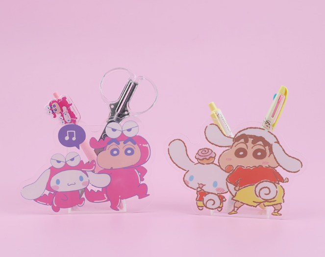 ｜CRAYON SHINCHAN 蠟筆小新｜ Cinnamoroll Acrylic Pen Stand