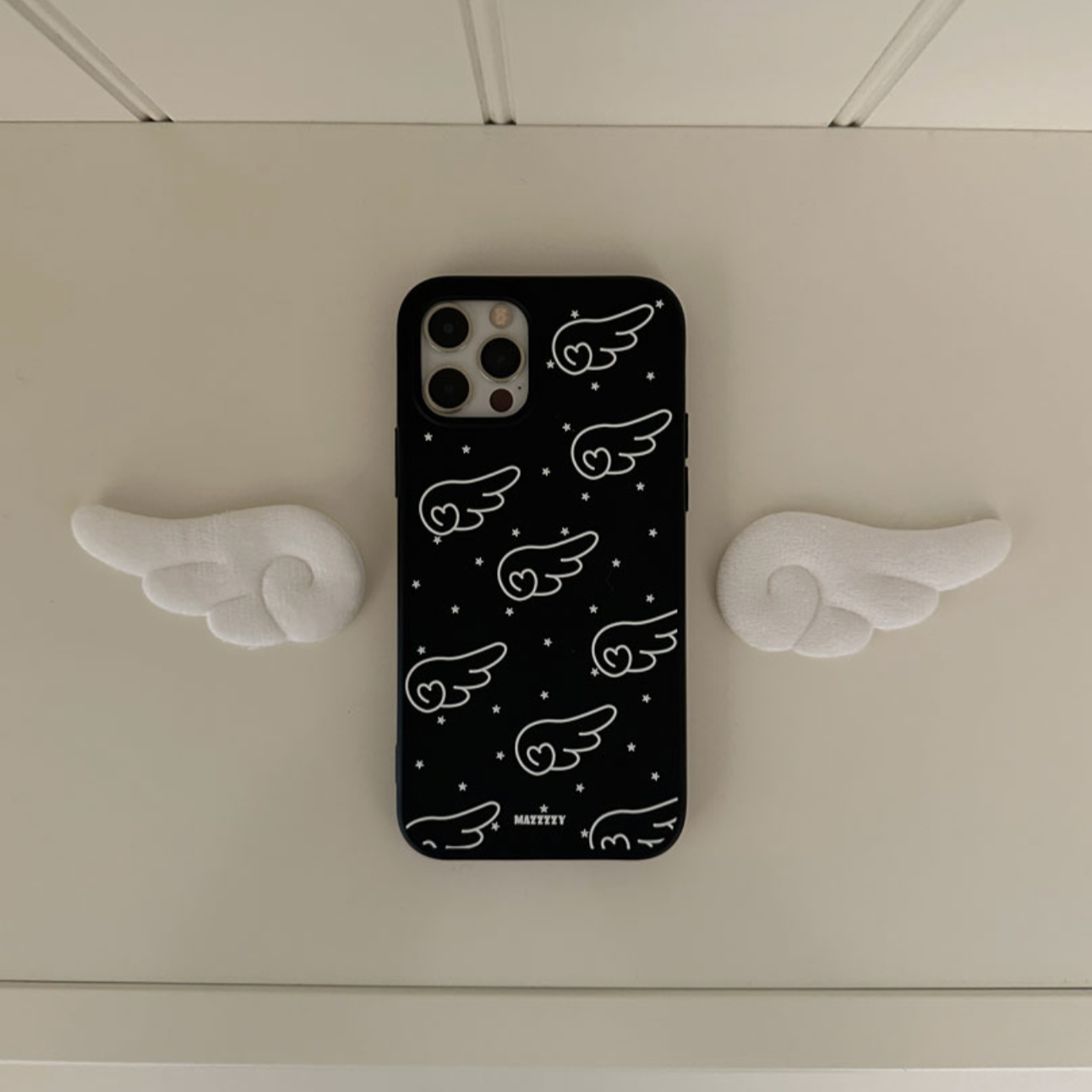 ｜MAZZZZY｜ Signature Angel Wing Case (Black)