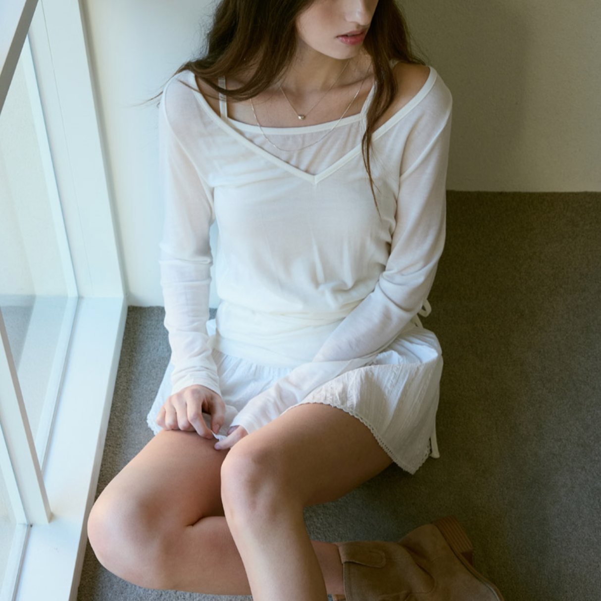 ｜Letter from Moon｜ Eve Layered V-Neck Top (Cream)