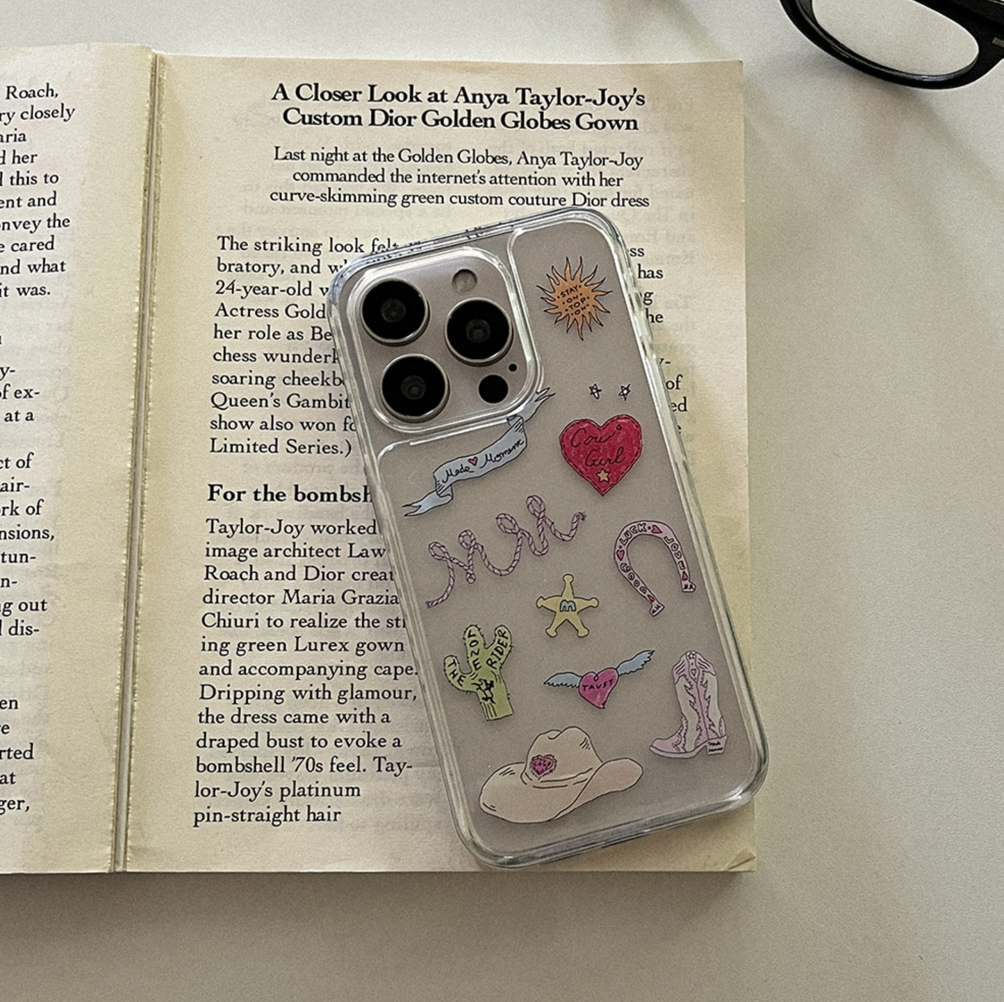 ｜Mademoment｜ Vintage Western Mood Cover Case