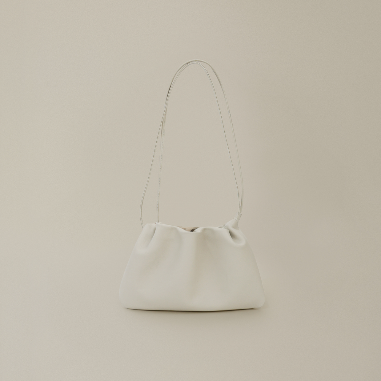 ｜NOTHING WRITTEN｜ Nella Strap Mini Bag (Light Beige)