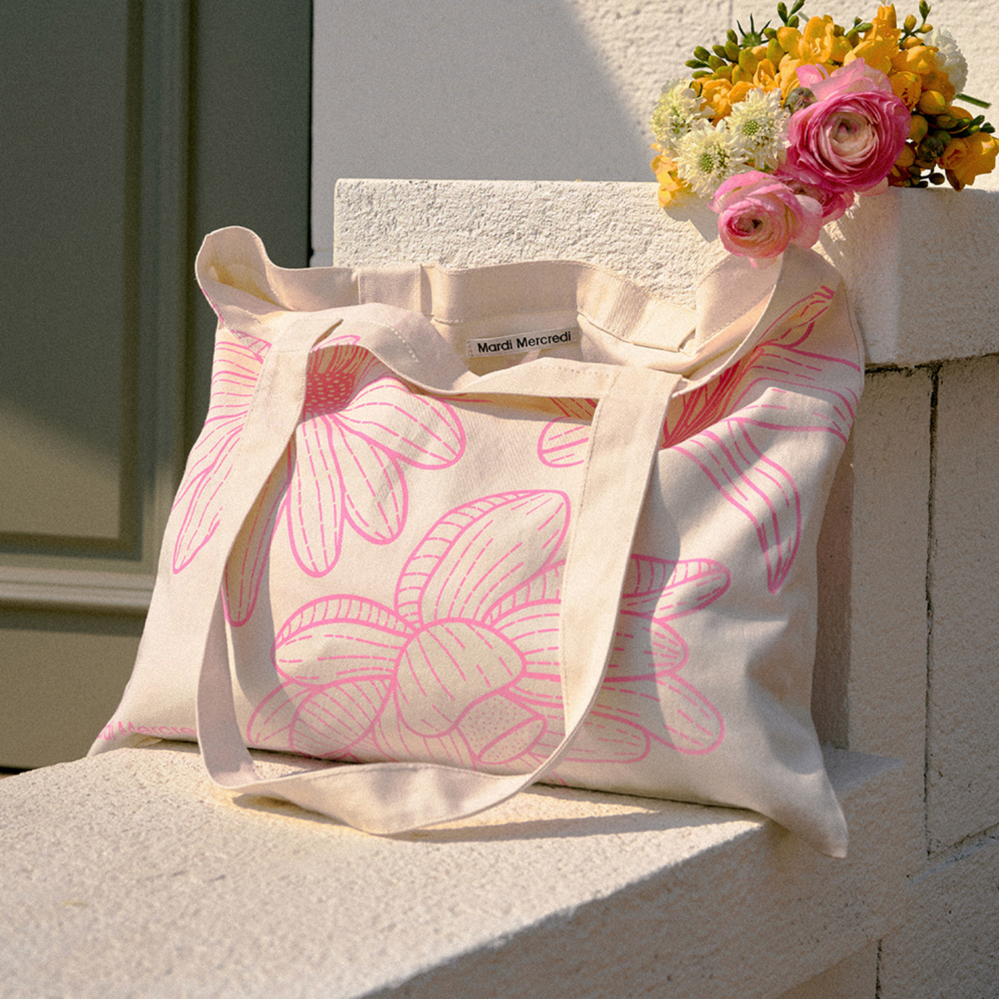 ｜MARDI MERCREDI｜ CANVAS BAG TRIPLE FLOWER CREAM LIGHTPINK