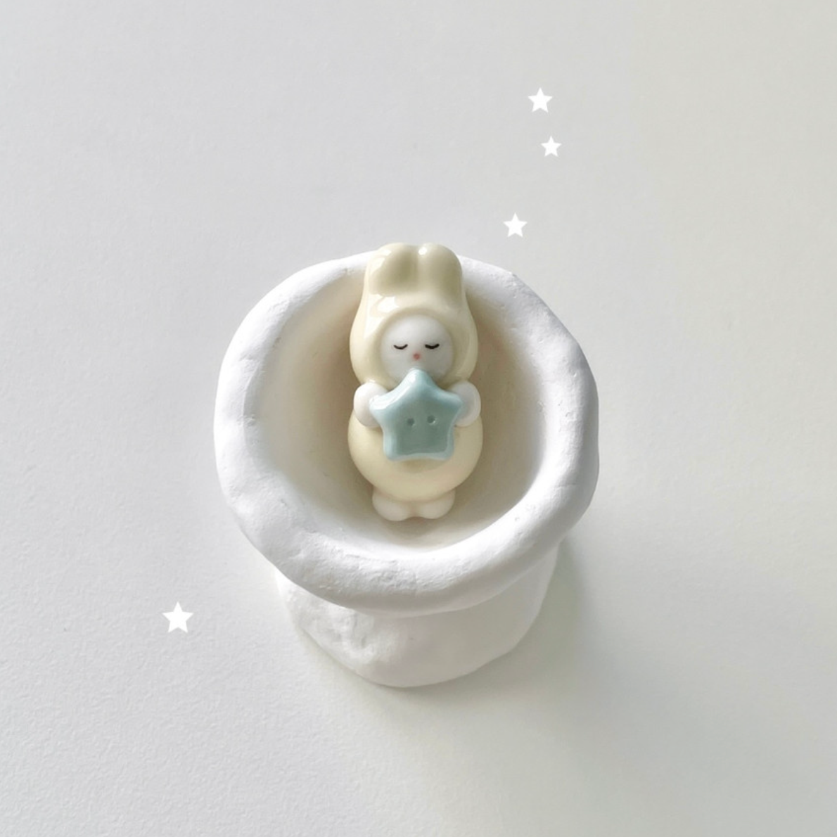 ｜flo.d studio｜ Dorong Star Bunny Keyring