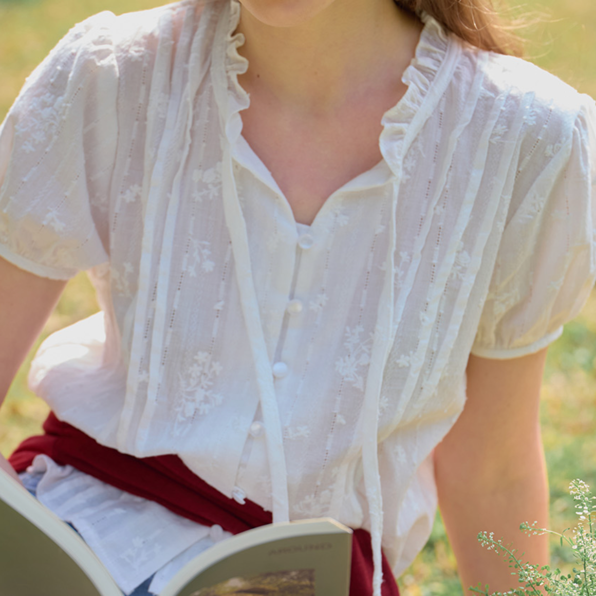 ｜Letter from Moon｜ Soap High Neck Ribbon Blouse (Ivory)