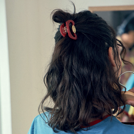 ｜HOTEL PARIS CHILL｜ Half Moon Hair Clip (3color)