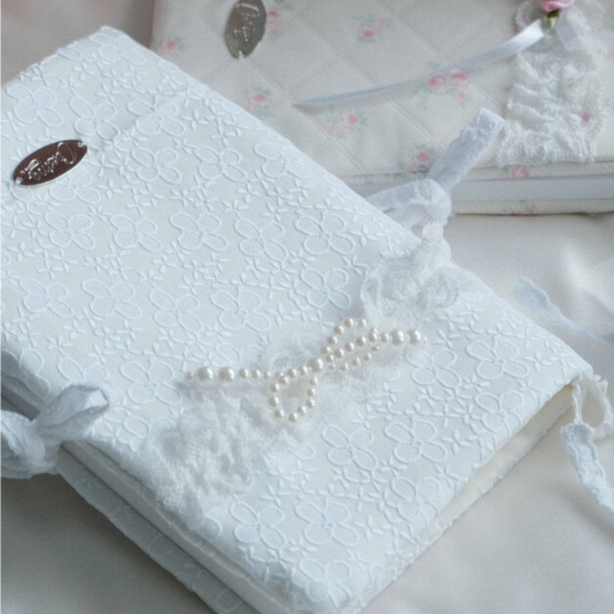 ｜COZING｜ Glow Book Cover (White)