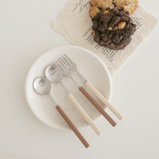 ｜Bracket Table｜ Margaret Teaspoon / Tea Fork