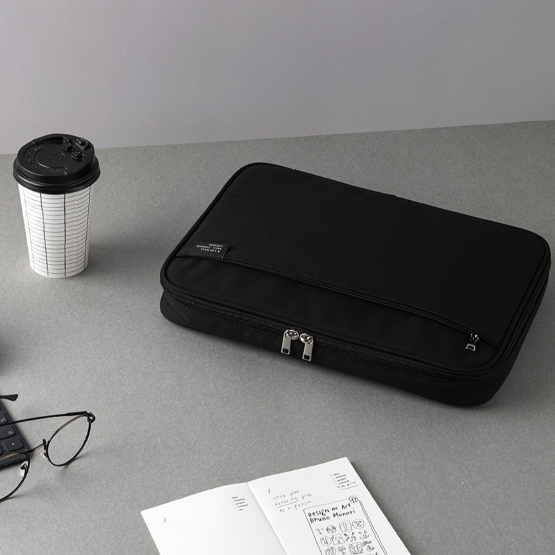 ｜livework｜ Pocket V.6 Laptop Pouch 13"