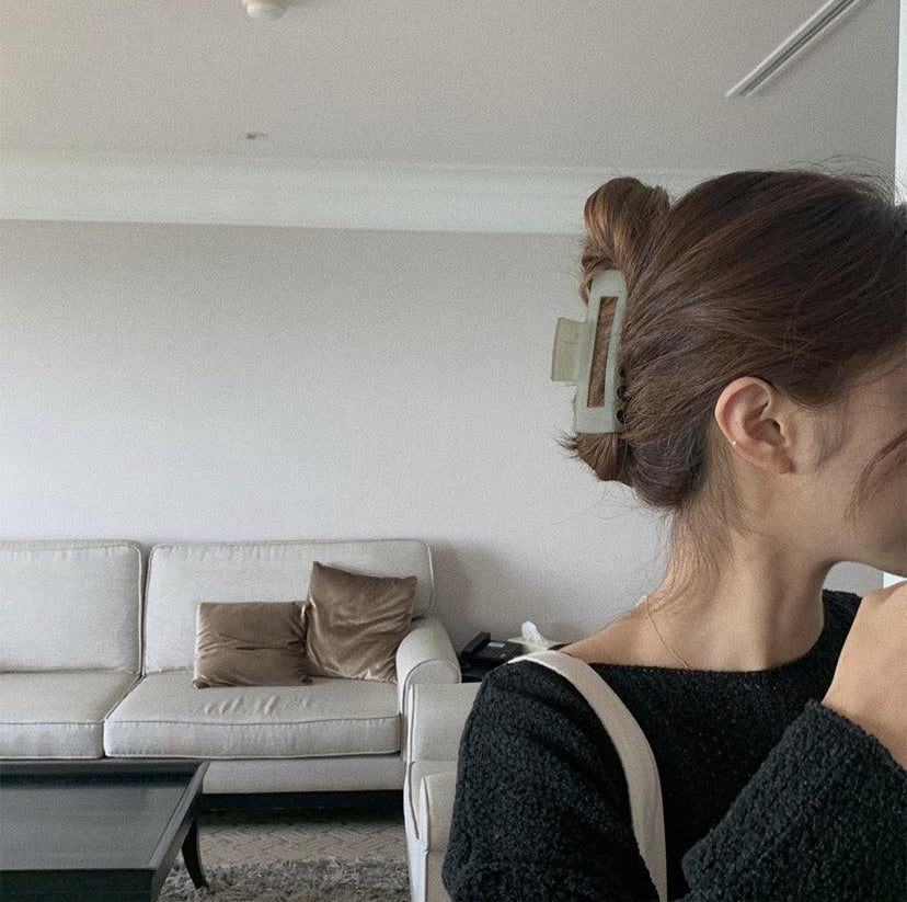 ｜feelings｜ Flow Hairpin (2 colours)