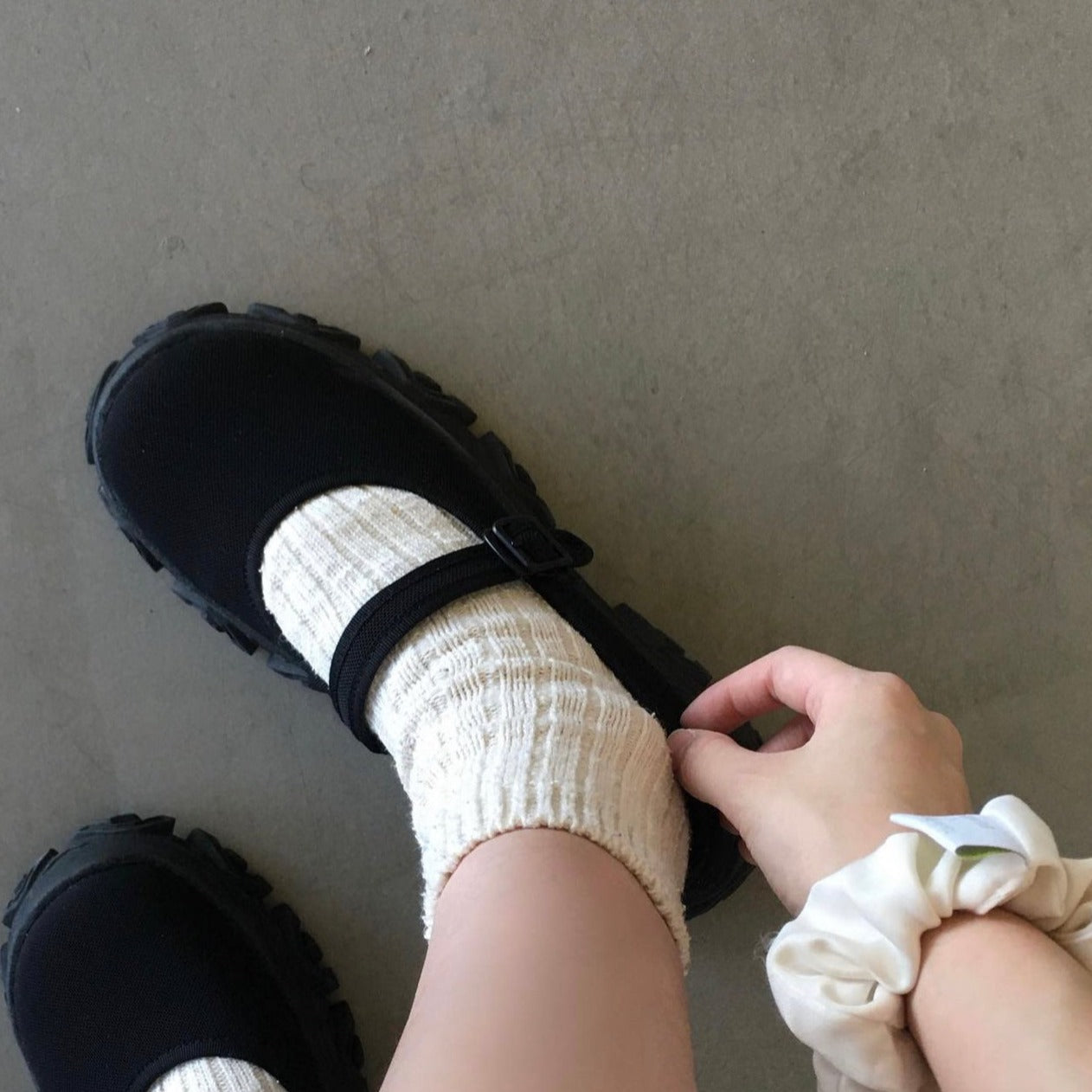 ｜ATT｜ Rough Maryjane Loafer (Black)